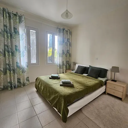 Quiet 61 Perivolia *